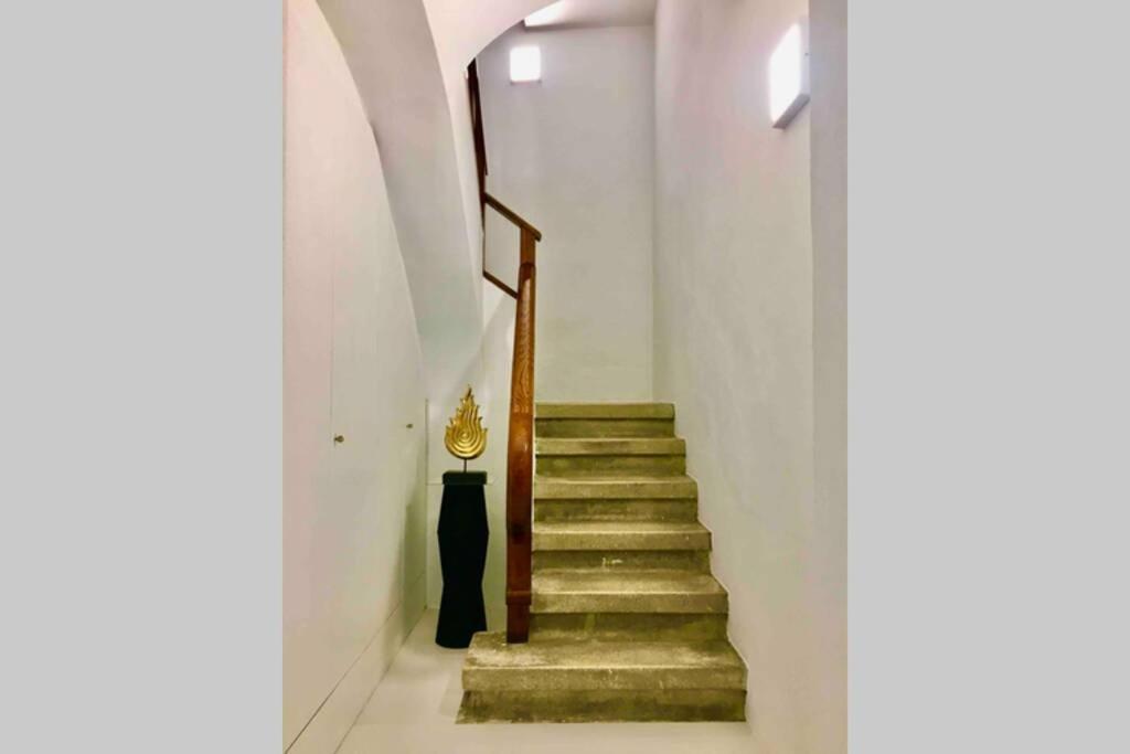 Appartamento Loft De Diseno Con Balcon Figueres  Esterno foto