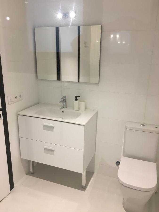 Appartamento Loft De Diseno Con Balcon Figueres  Esterno foto